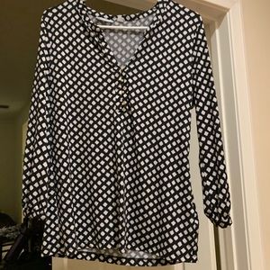 New York and Company Black and White Blouse